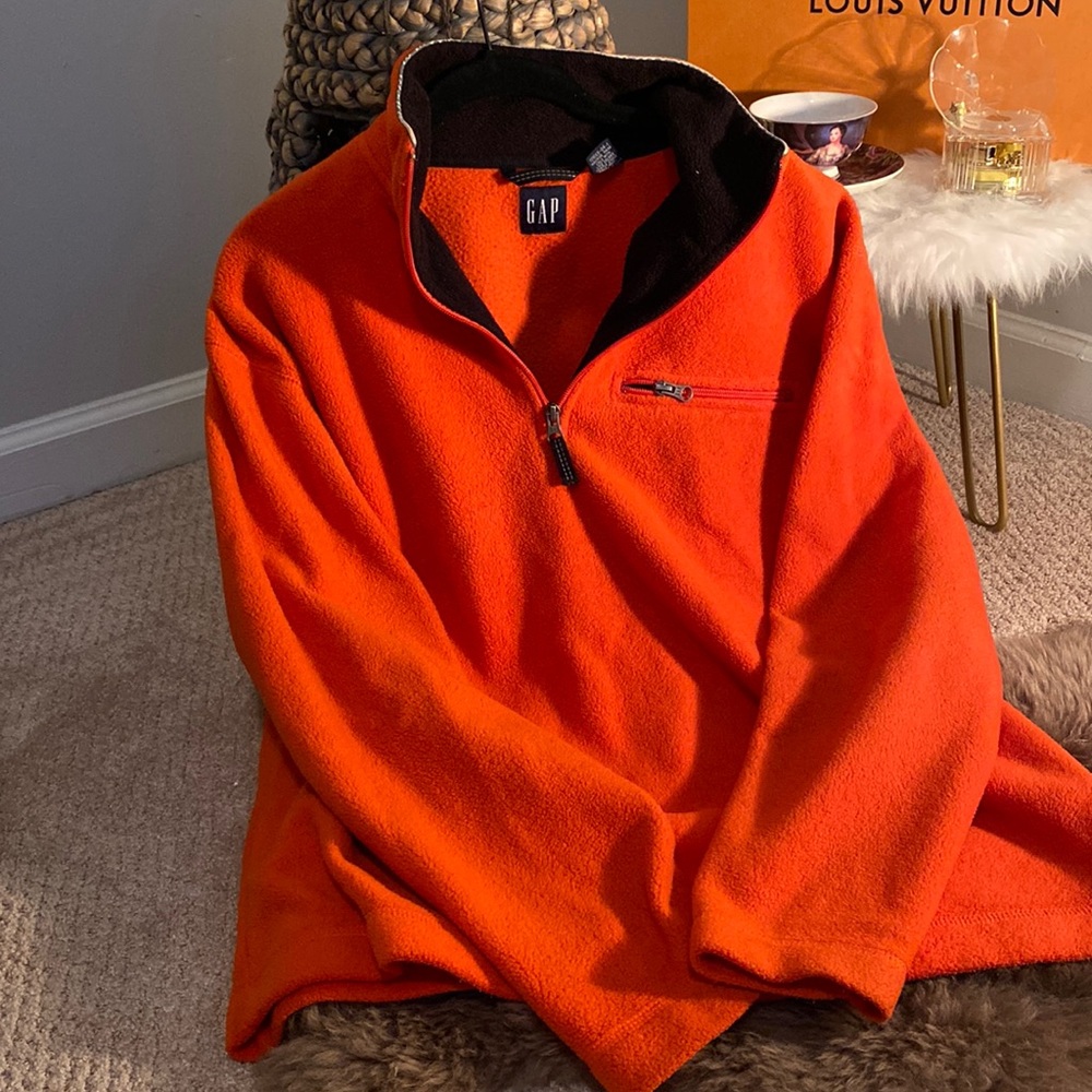 Gap orange sweatshirt